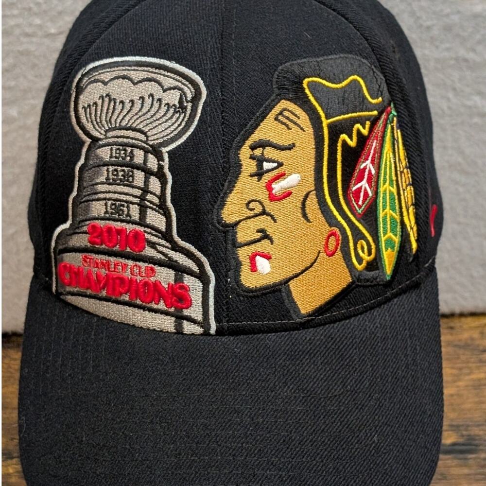 Vintage Chicago Blackhawks Zephyr Flex Hat Cap Embroidered M / L NHL Hockey